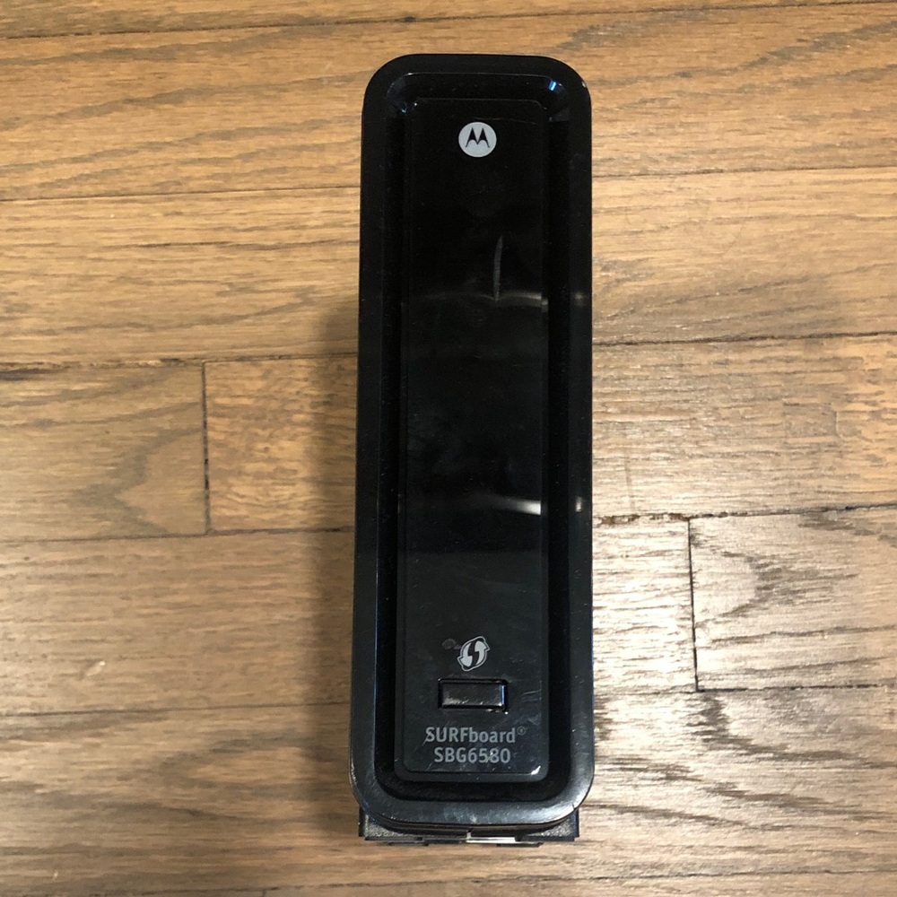 Motorola Black SURFboard SBG6580 Modem